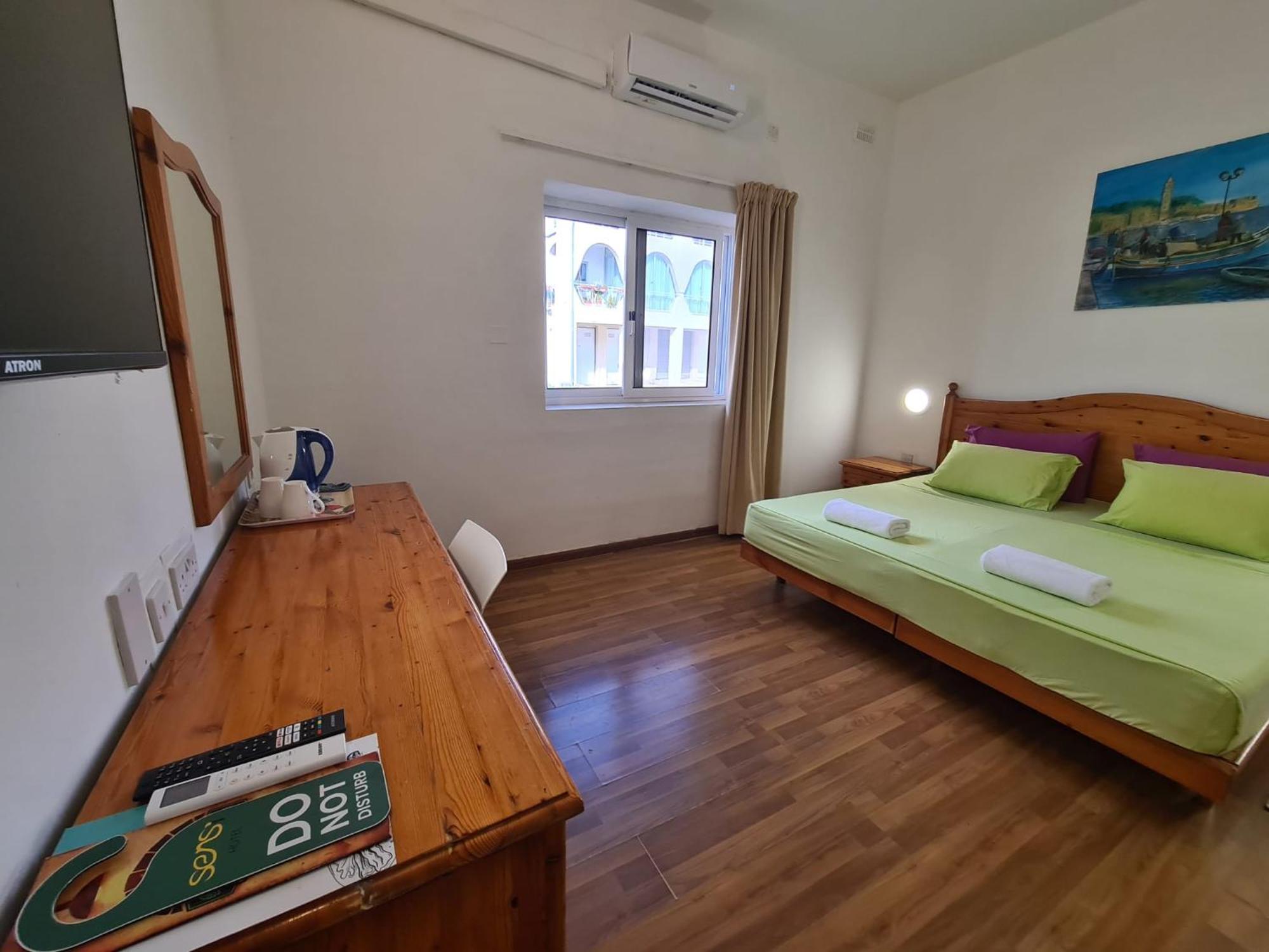 Sensi Hotel Marsaskala Exteriör bild