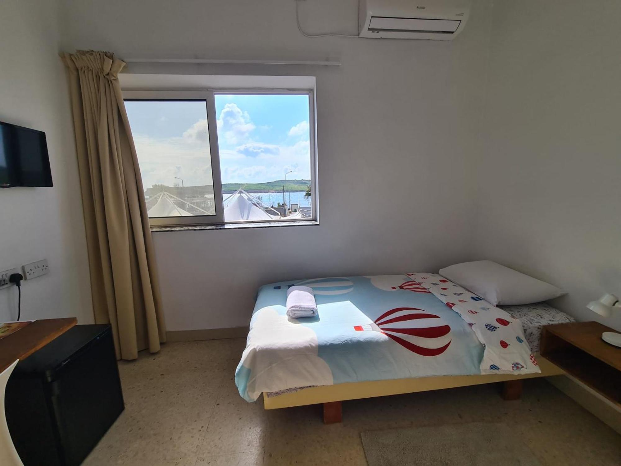 Sensi Hotel Marsaskala Exteriör bild