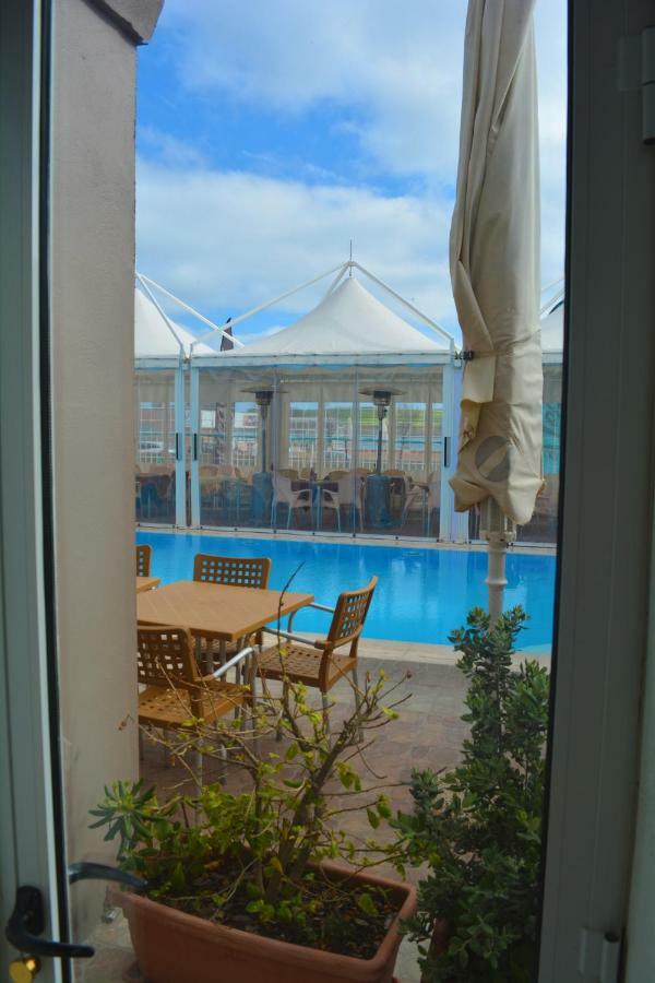 Sensi Hotel Marsaskala Exteriör bild