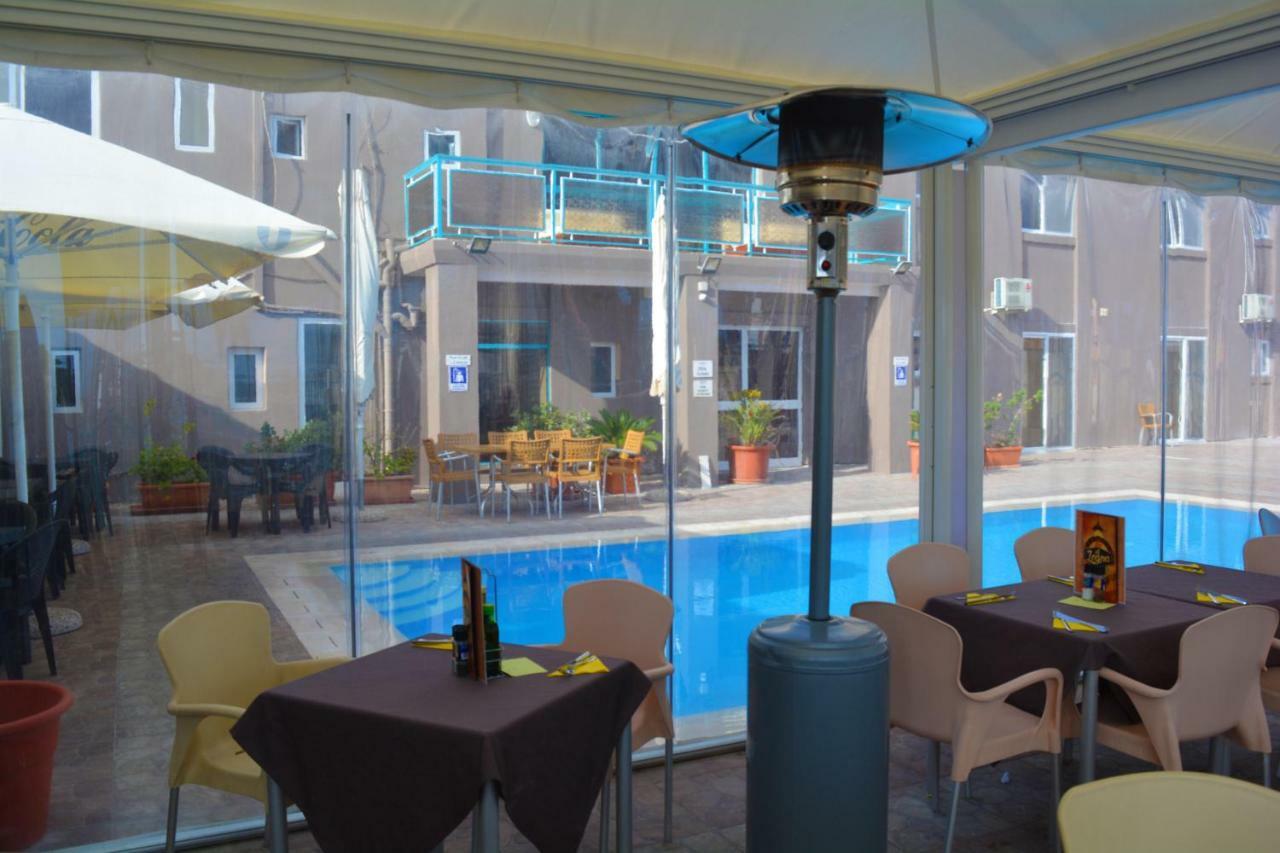 Sensi Hotel Marsaskala Exteriör bild